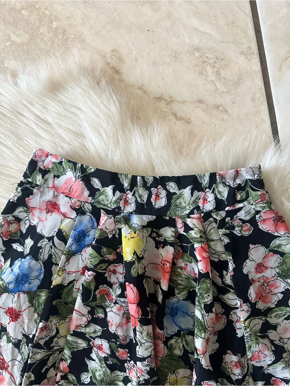 YesStyle Mini Skirt - Picture 3 of 6